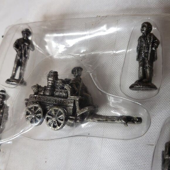 Vintage 90s Americana Pewter 5 Piece Miniature Collection Old West Figurines - Picture 4 of 7